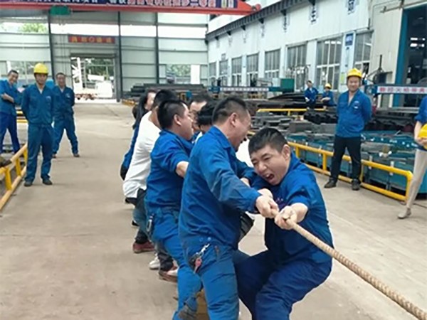 【湘潭恒欣】開展拔河比賽！