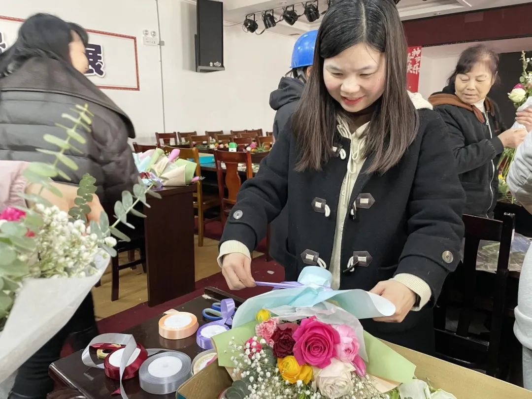 我司舉行慶“三八”女神節活動